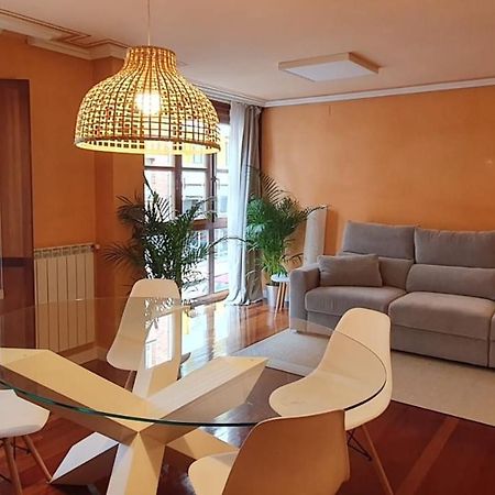 Centrico Apto Cangas De Onis, Cerca Puente Romano Apartment Luaran gambar
